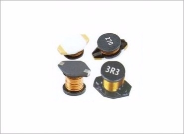 從手機(jī)顯示器上看，谷景強(qiáng)大的非屏蔽貼片電感生產(chǎn)能力